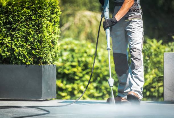 Best Parking Lot and Garage Cleaning  in Saginaw, TX
